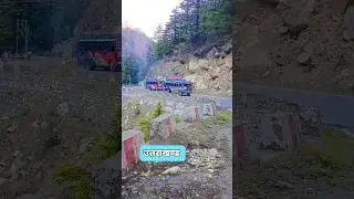Off-road bus in mountain 😯 dangerous roads of world #shorts #offroad #fyp #youtubeshorts #offroadbus
