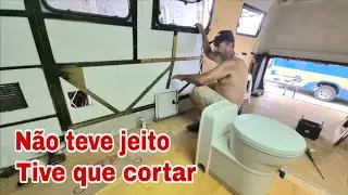 TODO CUIDADO NA HORA DE CORTAR A LATARIA DO MICRO &Ocirc;NIBUS E ISOLAMOS TODO O MOTORHOME.(EP.369)