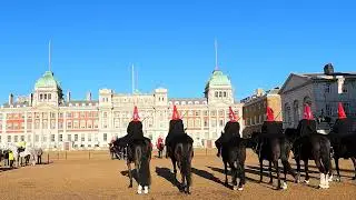 London's Changing Of The Guard in Horse Guards Parade  [4K/HD]@WalkingLondon_ 