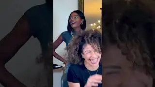 Mais ca va pas nooonnn ??? 😭😂 cheveux fris&eacute;s : pas de blond #colortransformation #curlyhair