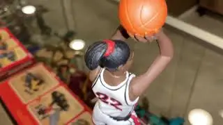 Curchs SLU Review #13 2000 Kenner Hasbro March Madness Sheryl Swoopes Texas Tech