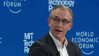 Roy Jakobs: AI Can Give Time Back