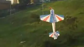 JR AEROMODELOS YAK 54 140 GR VIDEO 2