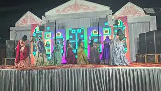 Shaadi ka sabse mast moment — group dance 🎉✨