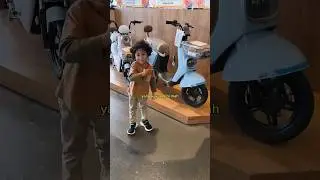 Beli Sepeda Listrik Super Kuat 😱🛵