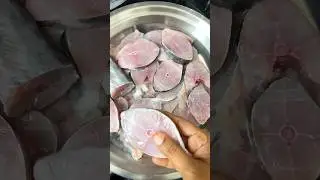 🌊 Surmai Curry Coastal Style | Quick Fish Recipe 🐟🍛 #shorts