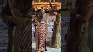 Anant Ambani Along with Shaila Viren Merchant And Radhika Merchant Ambani Anand piramal Throwback