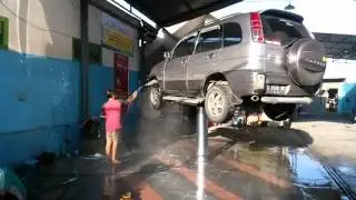 Cuci Poles wax mobil daihatsu taruna
