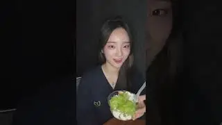 231101 아이칠린 이지 인스타라이브 - 🔴 CHILLIN’ LIVE 🦋 E.JI 🦋 (ICHILLIN' E.JI Instagram Live)