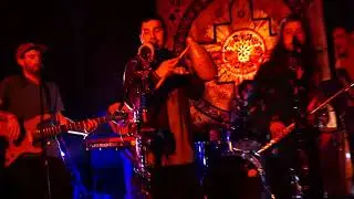 EL VECINDARIO - Amanece distinto (Timba en el Barrio Vol. 1)