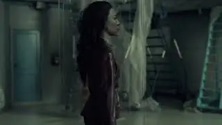 Jack sees Beverly's body
