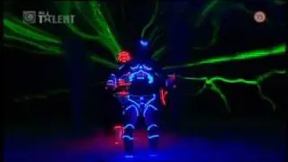 Electric show in Got Talent 2010 with Pixel Graphicpoi