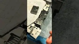 🔥 CNC Machining in Action &ndash; &plusmn;0.001mm Precision!#PrecisionParts #CustomParts #FactoryTour #Shorts