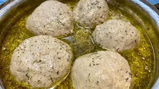 Chicken Goshtaba- Kashmiri Yakhni- Kashir Kokar yakhin te Goshtaabe- Wazwan goshtaba yakhni #kashmir