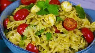 Nudelsalat mit Tomaten Mozzarella und Pesto - Nudelsalat Caprese I Grillbeilage