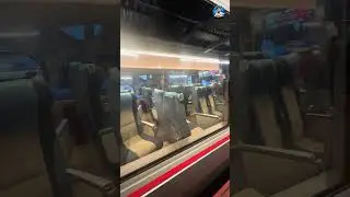 Automatic Rotating Seats in Japan Trains #shorts #rotatingseatsintrains