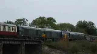 D306 D8137 D8007 departing Wansford NVR Diesel Gala