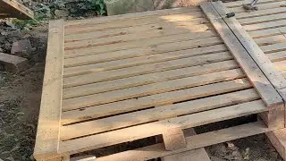 DIY pallet deck for the backyard
