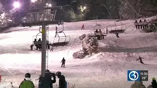 Six inches of fresh powder draws crowds to Ski Sundown during holiday weekend