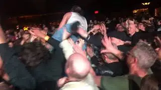 David Yow curses crowd after being dropped in Los Angeles. 2017 The Jesus lizard