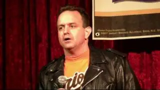 JOHNNY SQUIRES AT ROOSTER T. FEATHERS OCT 2009