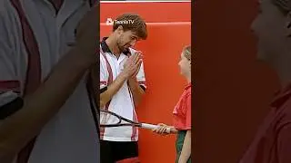 He Needed A Helping Hand 🤣