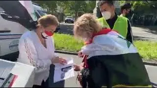 Syrian expatriates vote symbolically in Berlin.المغتربون السوريون يصوتون بشكل رمزي في برلين بألمانيا