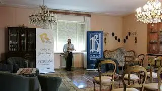 Stefano Bedetti plays his Vintage Tenor Sax