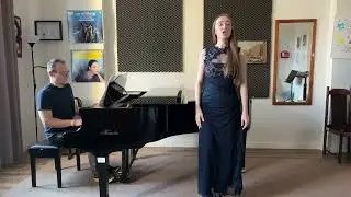 W.A.Mozart, aria Zuzanny &ldquo;Venite, inginocchiatevi&rdquo; from Le Nozze di Figaro 