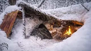 No tent, No sleeping bag - Extreme Winter Survival Camping (-31F/-35C)