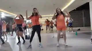 TikTok dance music compilation V7 Thursday Zumba at Mainsquare