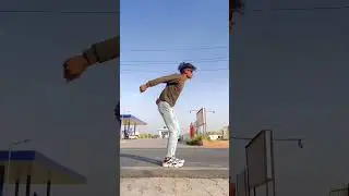 Unique flying Pose 📸✨#pose #shorts #viral #photography #poses