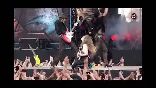 M&aring;neskin med dansk bassist.