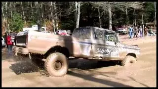 SCOOBY DOO (FORD MUD TRUCK) AT JEFFREYS MUD BOG 2012