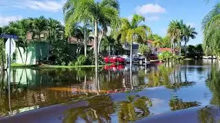 Lantana. FL