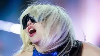 Miley Cyrus - Fly on the Wall (Attention Tour Live Studio Version)