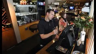 Pick-up orders  fly in fast n' furious for Tumwater restaurant as state COVID-19 shutdown begins