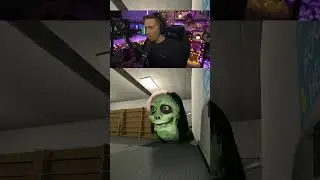 MY CHAT SENT CHRISTMAS MEMES TO MAKE MONSTERS COME AFTER ME 😭🙏