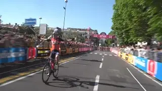Cyclist celebrates Giro d'Italia 'stage win' one lap early &ndash; video