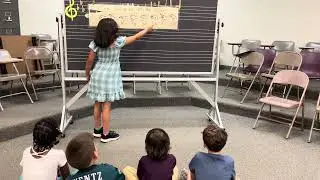 Echoing solf&egrave;ge from piano, starting with three notes, then adding one more each time.
