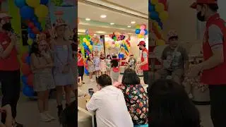 🌈Shake! Shake! Shake! #games #jollibee #jollibeeparty #bdayparty #shortvideo #shorts #shake #short