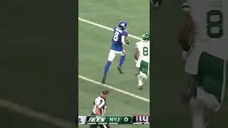 Giants QB Russell Wilson throws moon ball to Beaux Collins for 80-yard gain #shorts #nfl #giants