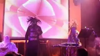 Lab Report at Cold Waves IV Chicago 2015-09-25 (short clip 2)