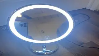 Erlingeryi 7&rdquo; Travel Magnifying Mirror with Lights,1X 10X Double Sided Lighted Makeup Mirror Review