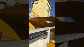 Double shaft shredder shreds PCB circuit board-customer site#recycle