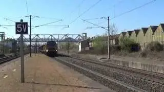 passage d'un train meuleur de rail en gare de maiziere les metz.