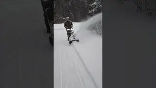 Toro e21 60V snowblower