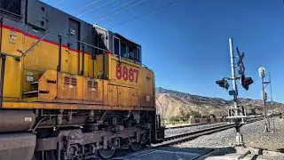 UP 8887 and UP 8375 on Beaumont Hill 