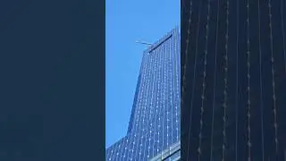 Window Washers Dangle From Broken Scaffolding on NYC High-Rise