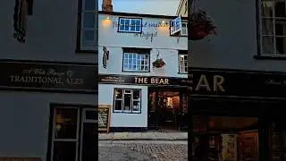 The oldest and smallest pub in Oxford The Bear#oxford#studentlife#historicplace